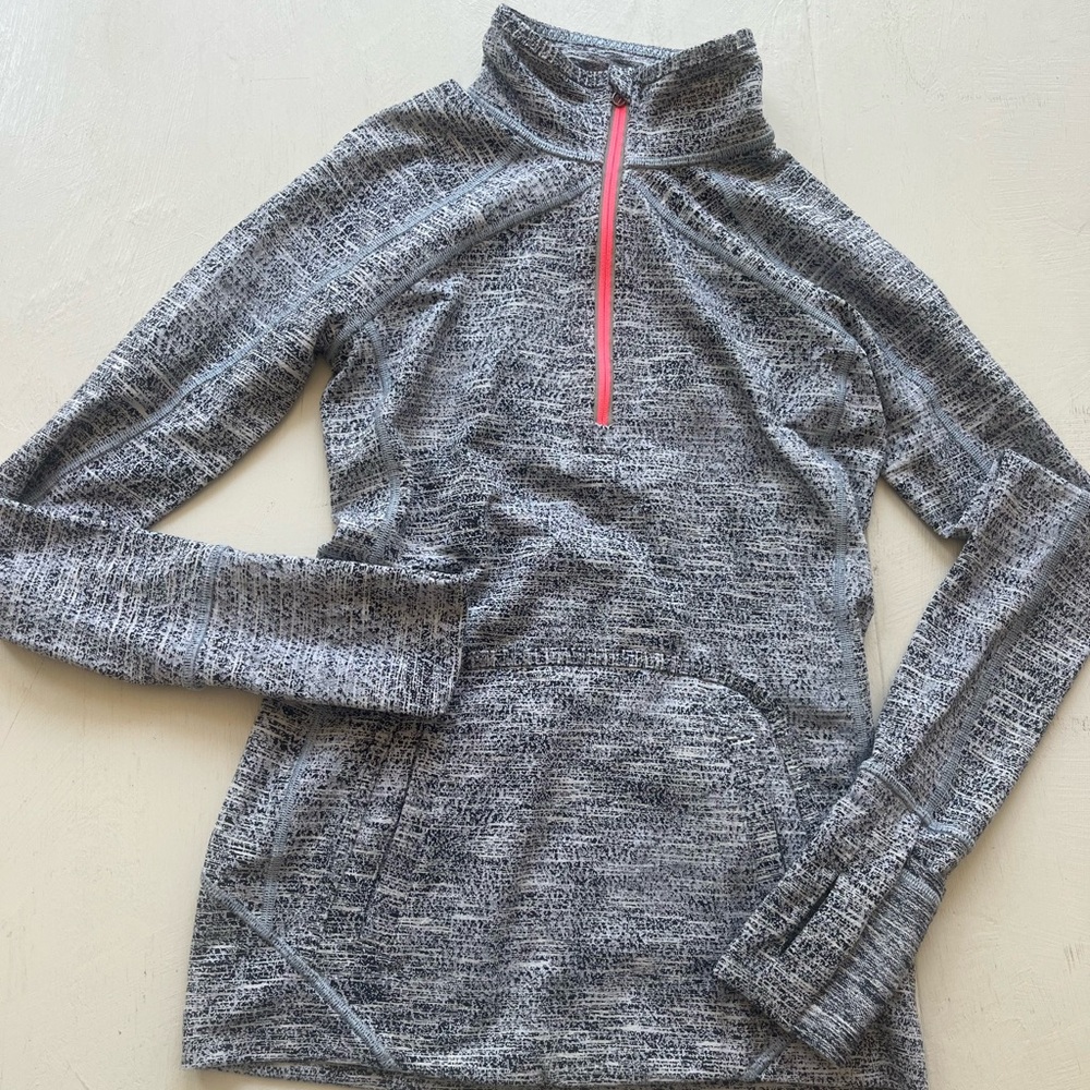 IVIVVA BY LULULEMON quarter zip jacket girls size 12